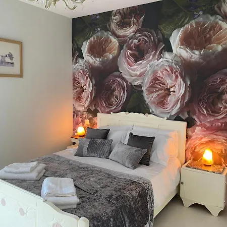 Large French בית נופש Nere