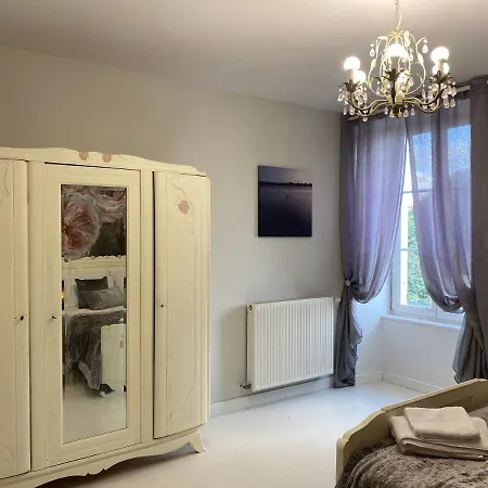 Large French בית נופש *